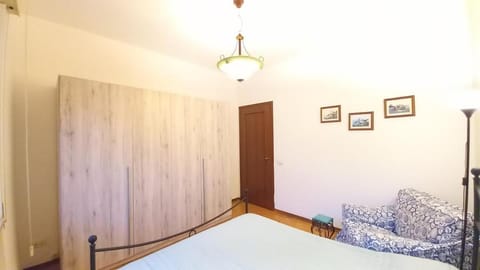 Casa Monterosa near Stations and City Center Apartment in Saronno