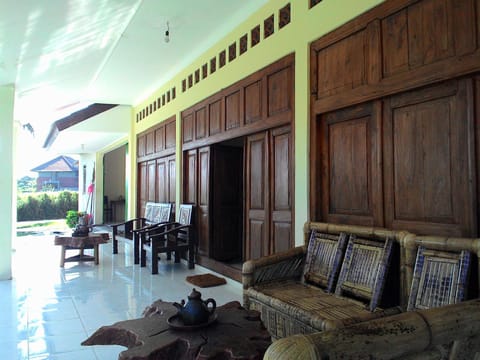 Griya Harja Homestay Vacation rental in Special Region of Yogyakarta