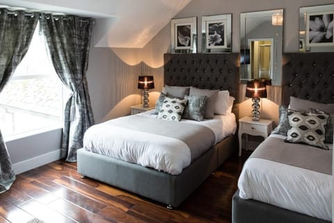 The Tailor's House Guest Rooms Hotel in County Donegal