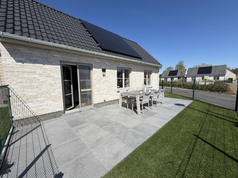 Property building, Summer