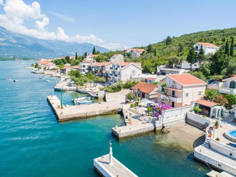 Apartments Novo Mulo Condo in Kotor Municipality