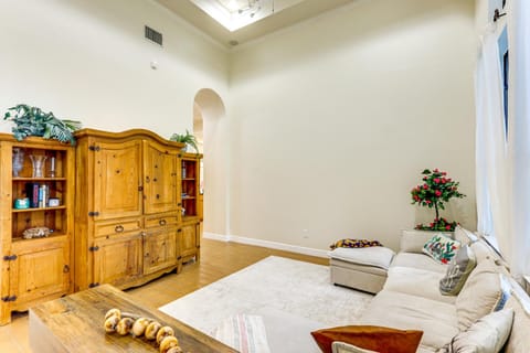 3 Mi to Lake! Belton Getaway with Outdoor Kitchen House in Belton