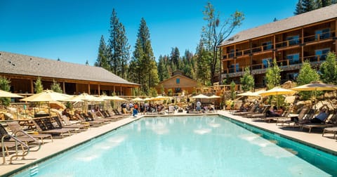 Rush Creek Lodge at Yosemite Resort in Tuolumne County