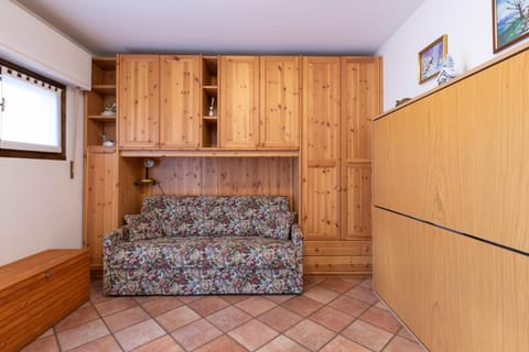 Living room, wardrobe