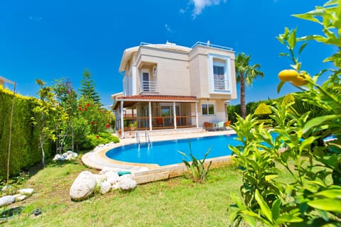 Paradise Town Villa ART 100 MBPS free wifi Villa in Antalya Province