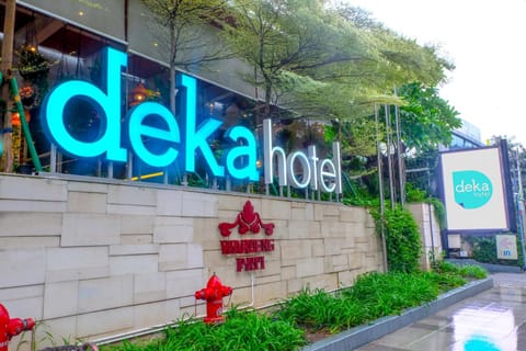 Deka Hotel Surabaya HR Muhammad Hotel in Surabaya