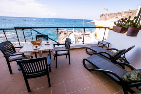 Balcony/Terrace, Mountain view, Sea view