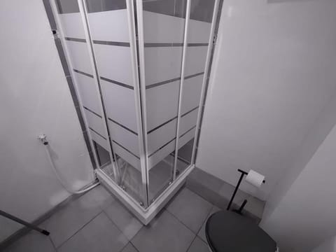 BudgetBnb 281, downtown studio Apartment in La Seyne-sur-Mer