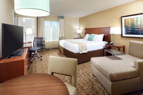Hawthorn Suites by Wyndham Wheeling at The Highlands Hotel in Ohio