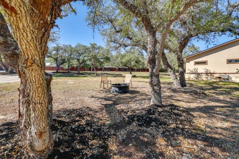 Hill Country Casita Near Guadalupe River! House in Bulverde
