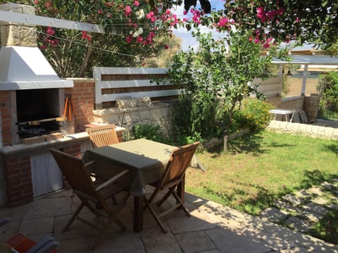 BBQ facilities, Garden