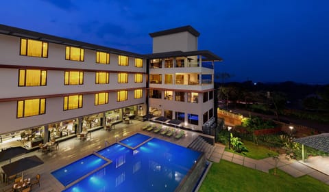 Property building, Night, Garden view, Pool view, Swimming pool