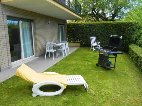 Patio, BBQ facilities, Garden