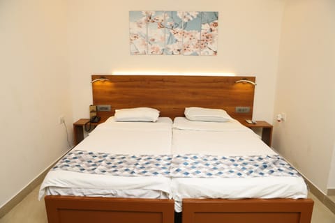 Cosy Banjara Guest House Bed and Breakfast in Hyderabad