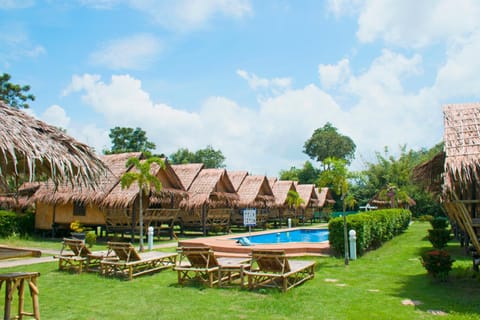 Property building, Pool view