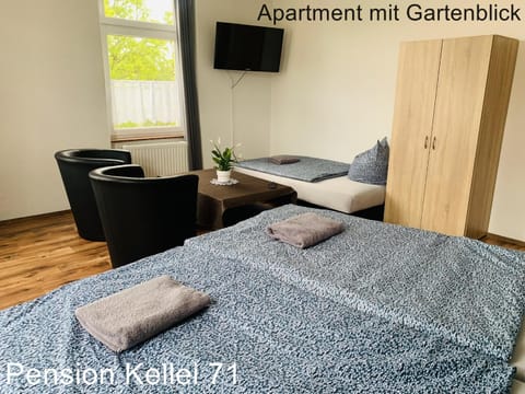 Pension Kellei 71 Übernachtung mit Frühstück in Dresden