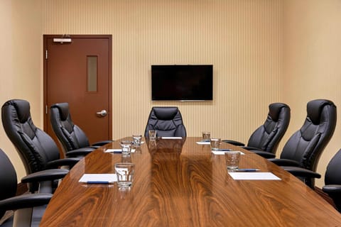 Meeting/conference room