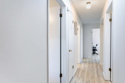 Emerson Apartment Vacation rental in Fremont