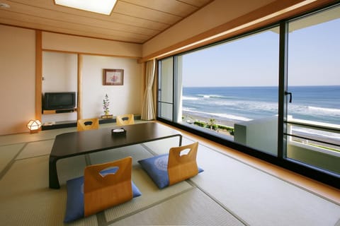 Living room, Sea view