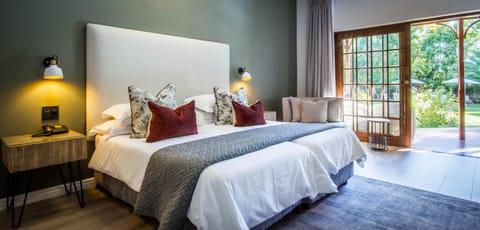 Hlangana Lodge Bed and Breakfast in Western Cape