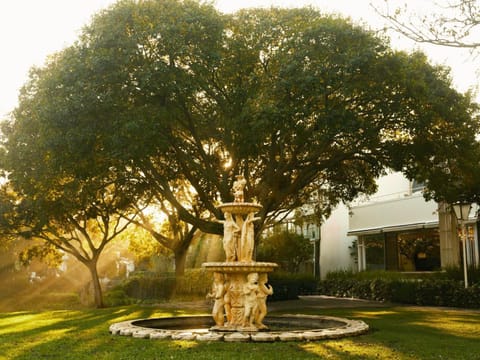 Property building, Natural landscape, Garden