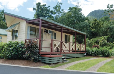 Cairns Crystal Cascades Holiday Park Campeggio /
resort per camper in Cairns