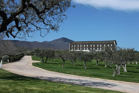 Facade/entrance, Garden