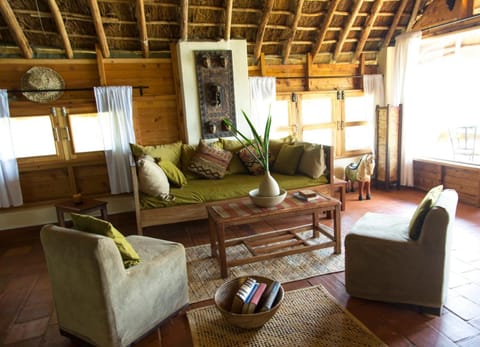 Holland Park Nature lodge in Uganda