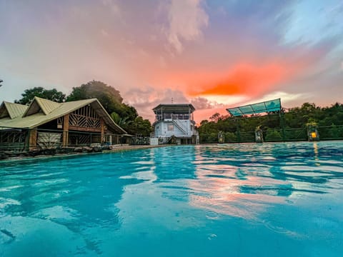 Pool view, Swimming pool, Swimming pool, Sunset, sunbed