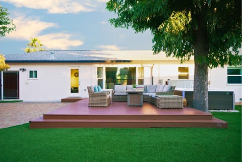 Property building, Garden