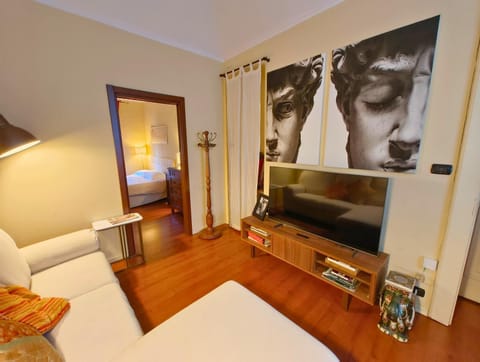 Charming Liberty Flat Apartment in Turin