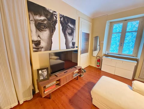 Charming Liberty Flat Apartment in Turin