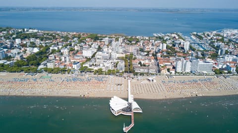 Nearby landmark, Beach