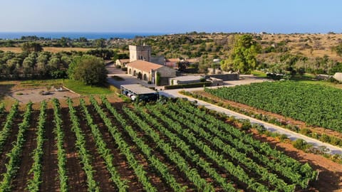 Masseria Fano Relais & Wine Alojamiento y desayuno in Apulia