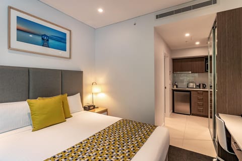 Quest Mounts Bay Road Apartment hotel in Perth