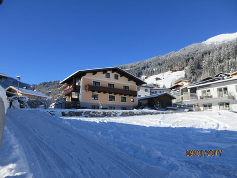 Appartement Knapp Condo in Salzburgerland