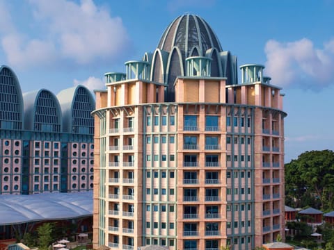 Resorts World Sentosa - Crockfords Tower Hotel in Singapore