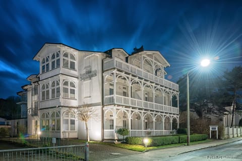 Property building, Night