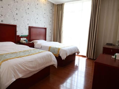GreenTree Inn Anhui Fuyang Taihe South Xiyang Road Business Hotel Hotel in Hubei
