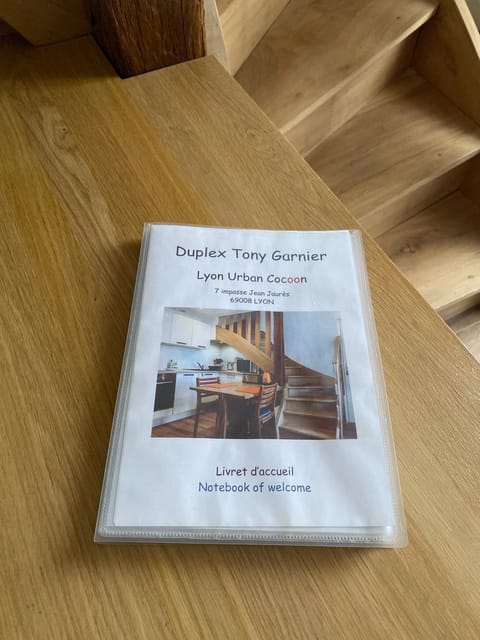 Entertainment, Entertainment