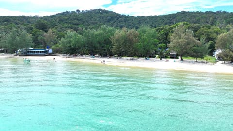 Sandy Beach Bungalows Resort in Sihanoukville