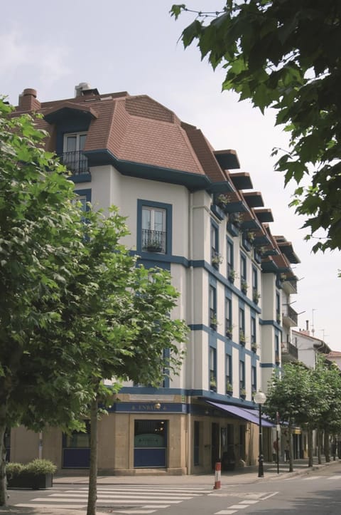 Apartamentos Jauregui Condo in Basque Country