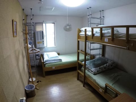 Backpackers Hostel Ino's Place Bed and Breakfast in Sapporo