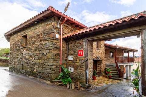 Casa Ruperto Country House in Galicia