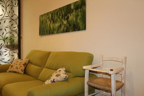 Communal lounge/ TV room, hair dresser