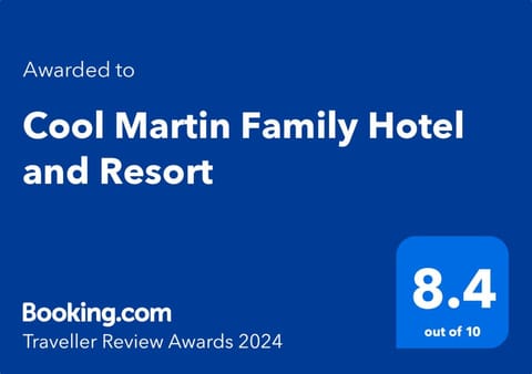 Cool Martin Family Hotel and Resort Estância in Bacoor