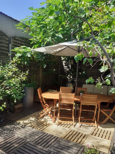 Le Nid Bord De La Loire Vacation rental in Orléans