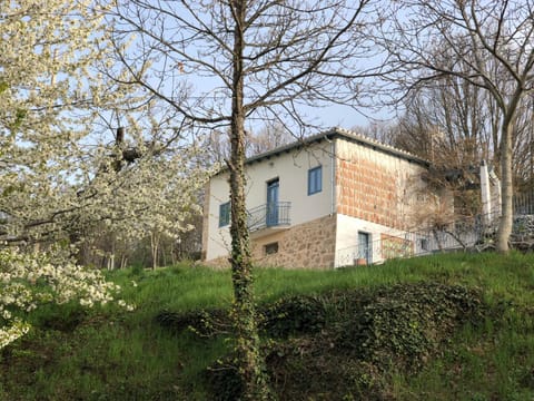La Casita Del Castañar House in Béjar