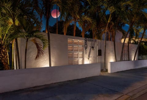 Property building, Night