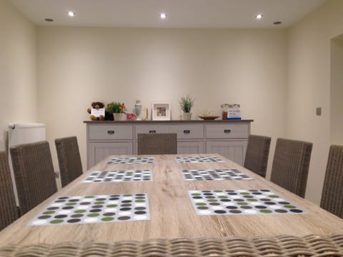 Decorative detail, Dining area